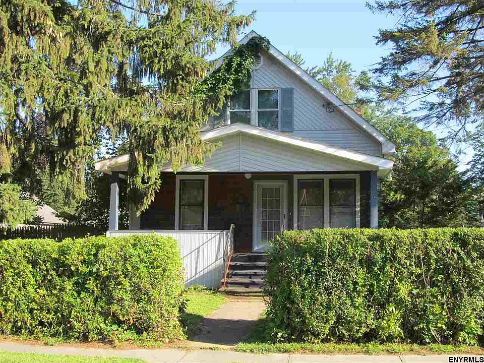 1st image of 162 Sanford St