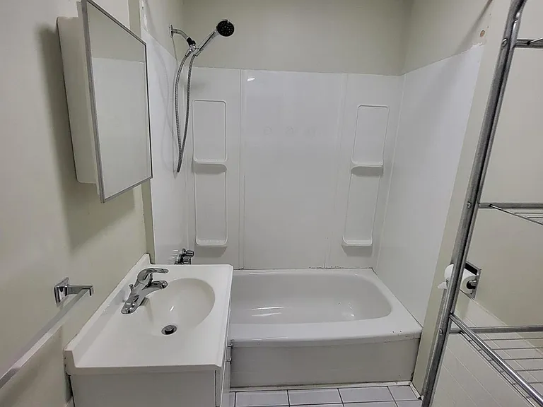 448 Arnley St #1 — Photo 11