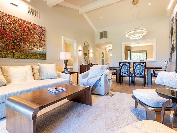 5th image of 843 Acorn Way