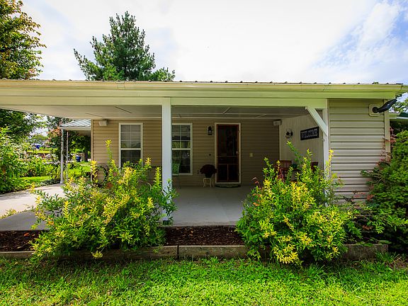 Carport 