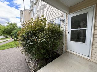 13105 Murdock Ter, Eden Prairie, MN 55347