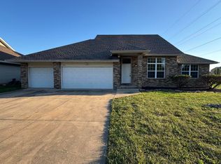 2882 W Lasalle Street, Springfield, MO 65807