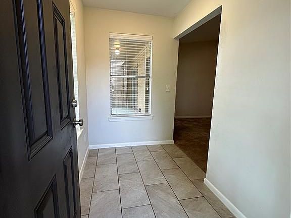3rd image of 10555 Turtlewood Ct Unit 203
