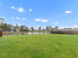 18 Hammock Cir, Freeport, FL 32439
