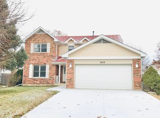 1639 Terri Cir, Naperville, IL