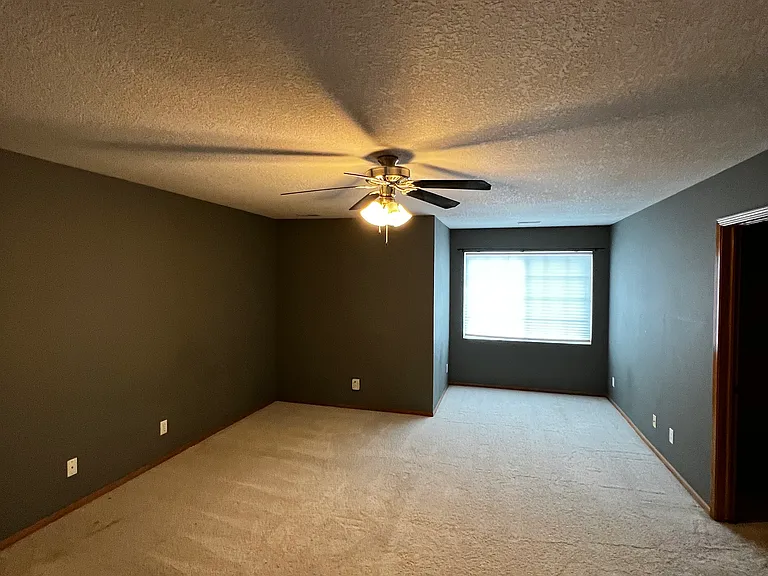 1400 S 52nd St #2 — Photo 11