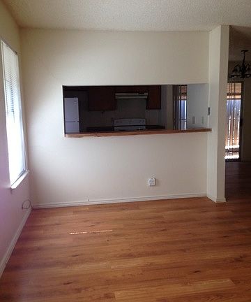 3rd image of 14455 Edgemont St