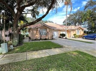 2477 Coral Trace Pl, Delray Beach, FL 33445