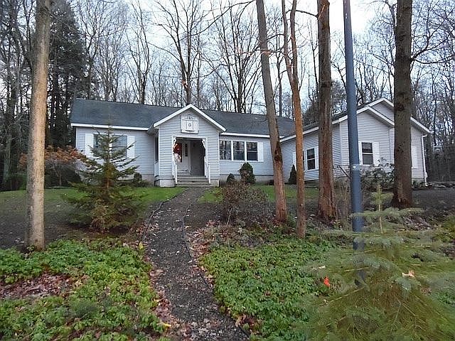 1st image of 3 Summit Park Dr