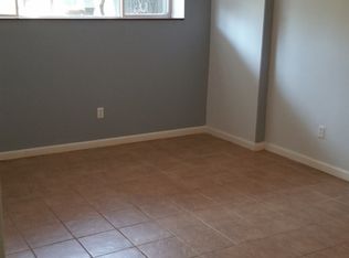 200 Essex Dr #1, Staten Island, NY 10314