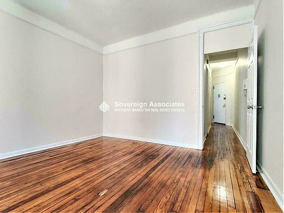 3rd image of 209 W 108th St APT 10