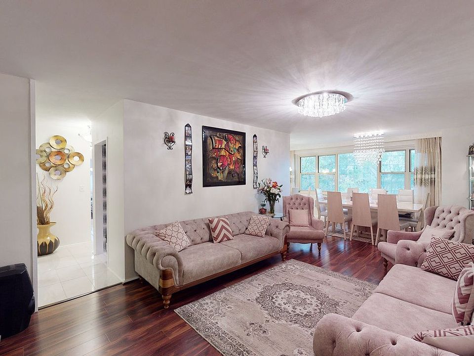 1st image of 2928 W 5th St APT 4R