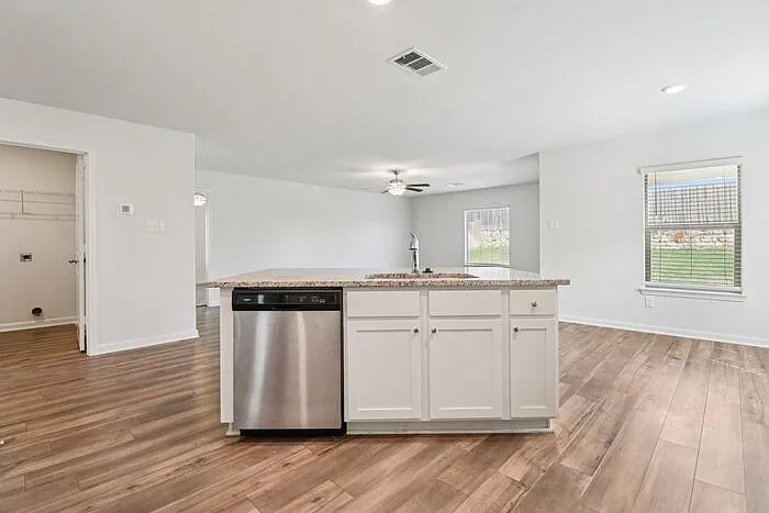 142 Crimson Cir — Photo 12