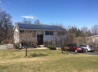 3 Sears Rd, Monroe, NY 10950