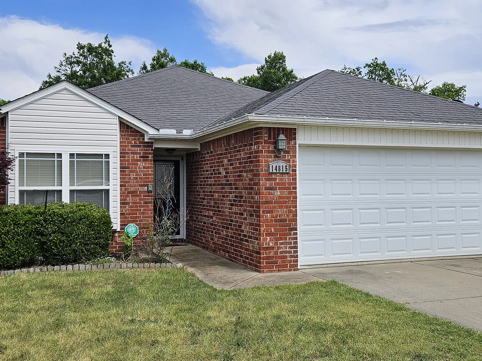 3 bed, 1243 sqft, $1,525 — Photo 2