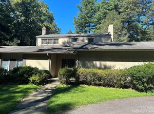 313 Vanderbilt Rd, Asheville, NC 28803