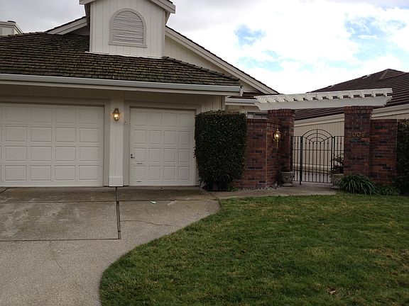 4th image of 3009 Live Oak Ct
