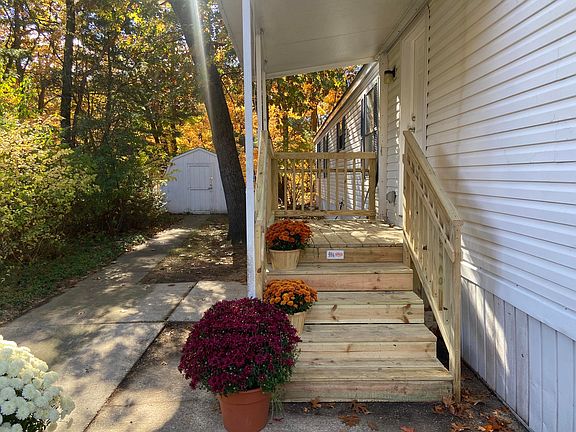 5th image of 13606 Winding Creek Dr
