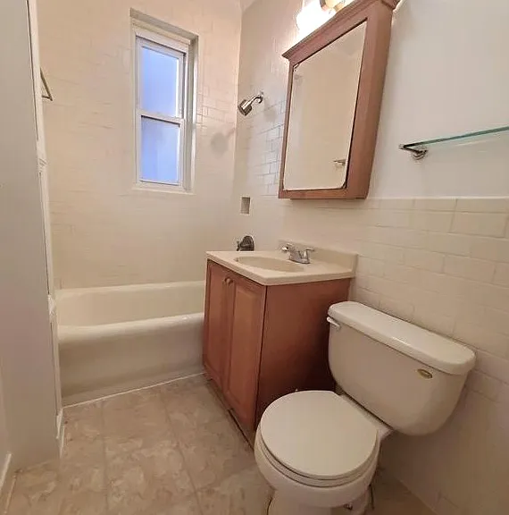 6701 Boulevard E #D1 — Photo 2