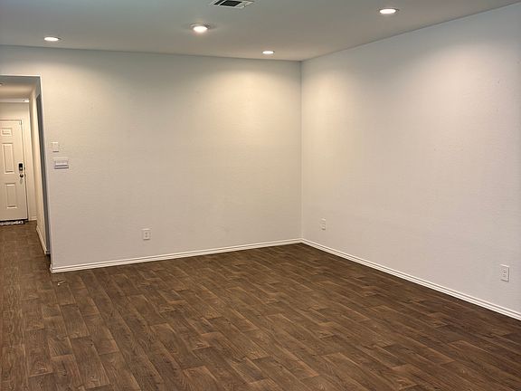 4th image of 16830 Short Pines Dr