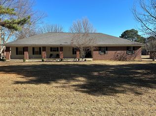 410 Lakewood Dr, Ashdown, AR 71822