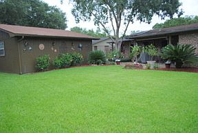 2nd image of 3408 Meadow Ln