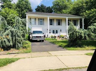 210 Mimosa Dr, Cherry Hill, NJ 08003