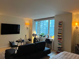 Rented by The Ariel Group Realty Corp