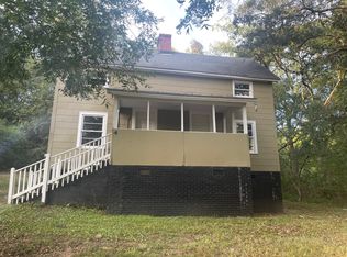 4 McGowan St, Enoree, SC 29335