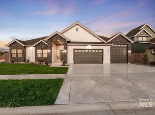 6101 Greenhill St, Nampa, ID 83687