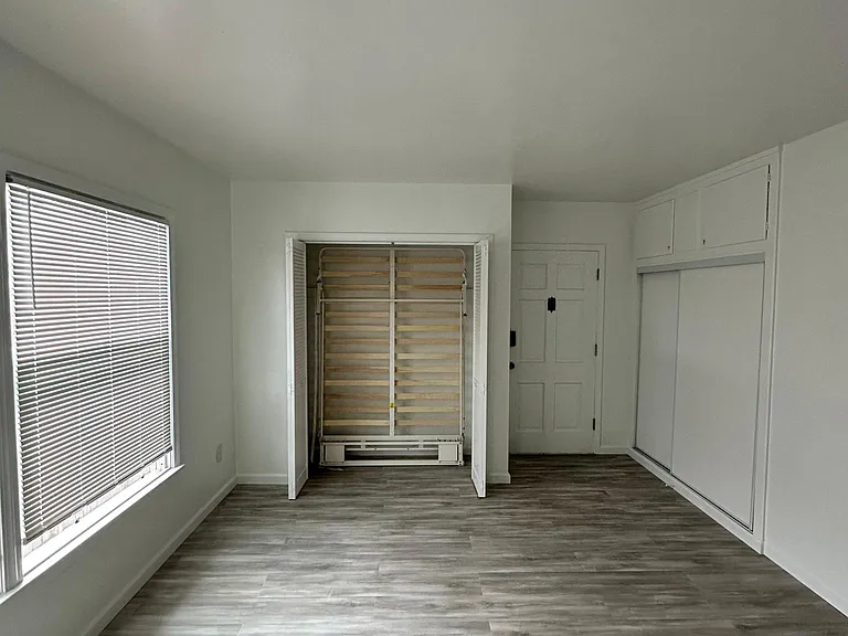 122 Elm Ave #12 — Photo 5