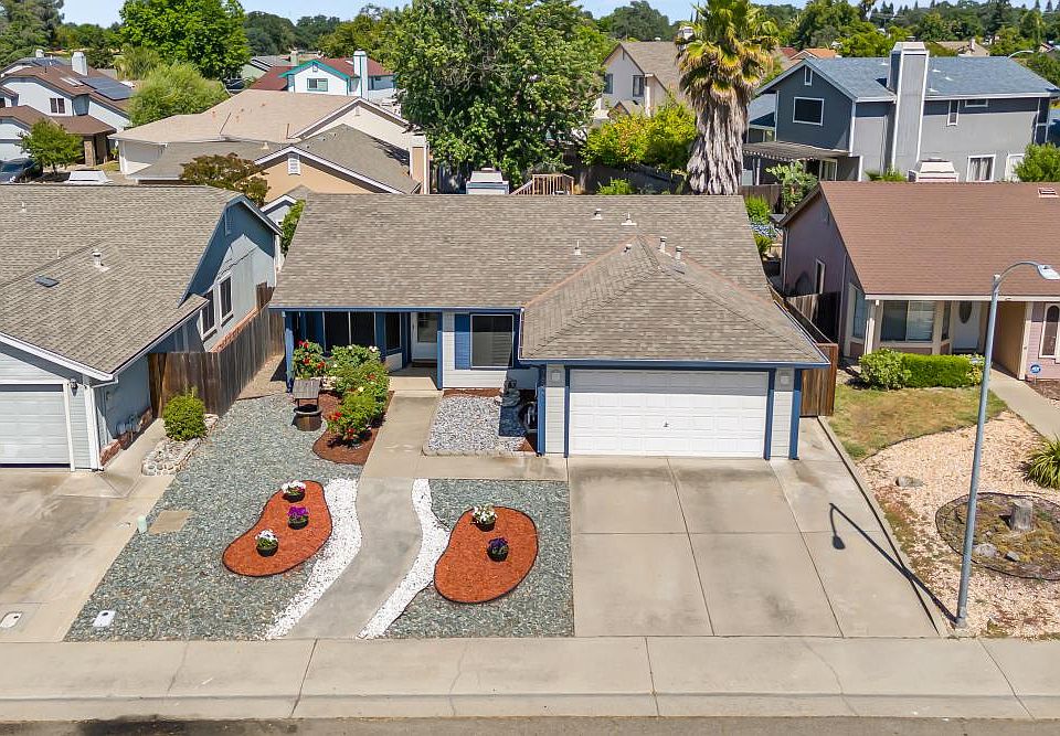 1st image of 7832 Ivy Hill Way
