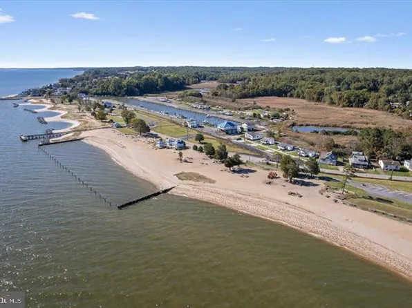 5230 Breezy Point Rd #203, Chesapeake Beach, MD 20732