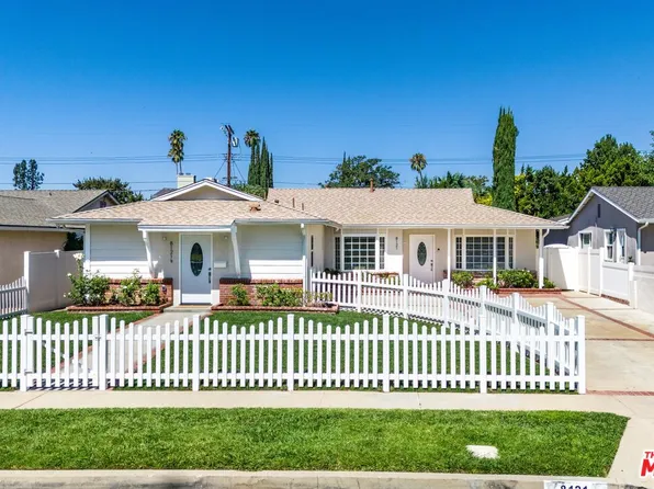 8121 Kentland Ave, Canoga Park, CA 91304