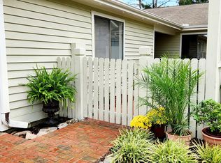 6015 Caddy Cir, Wilmington, NC 28405