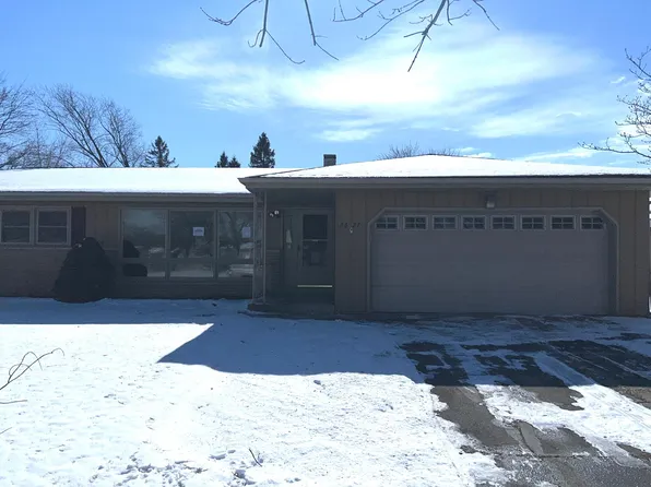 2627 W 60th Dr, Merrillville, IN 46410