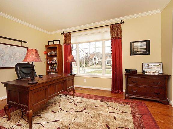 4th image of 6610 Stableford Dr