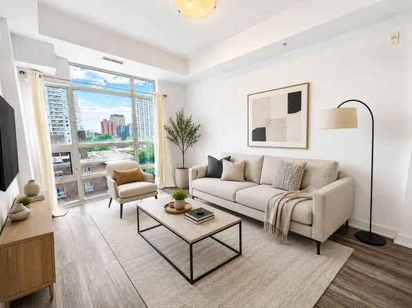 85 Robinson St Unit 906, Hamilton, ON L8P 0B9