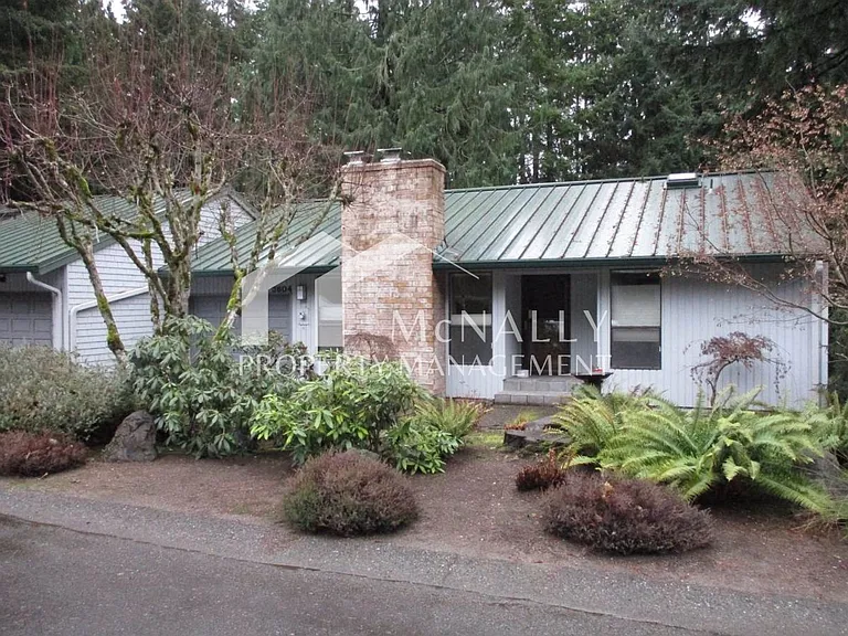 3604 Harborcrest Ct NW — Photo 1