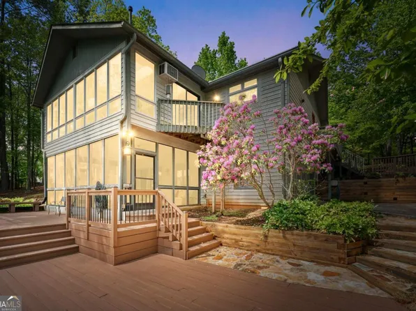 157 Broadwater Ct, Waleska, GA 30183