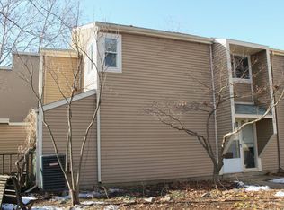 7295 D Coachlight Ct, Montgomery Village, MD 20886