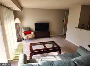150 Kenwood Dr, Sicklerville, NJ 08081