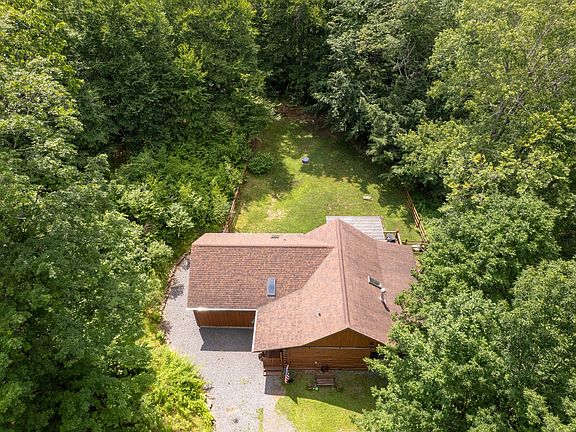 5th image of 116 Crystal Meadows Rd
