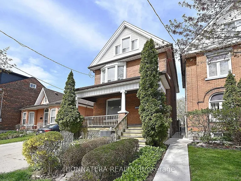 47 Emerald St N #MAIN — Photo 1