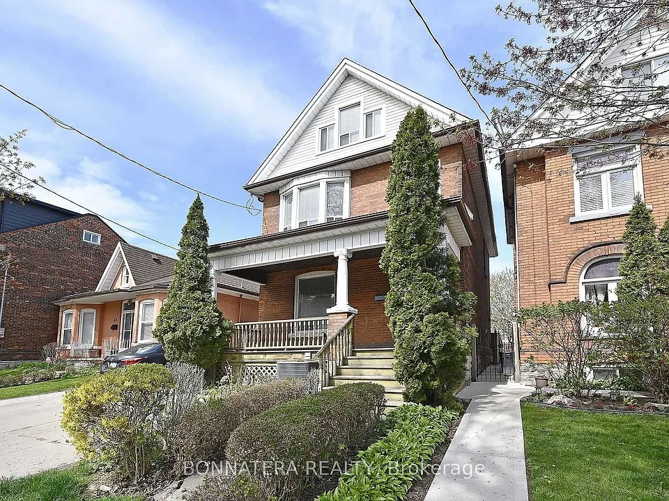 47 Emerald St N #MAIN