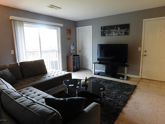 2nd image of 4346 Norman Dr SE APT 203