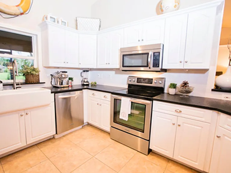 22631 Island Lakes Dr — Photo 5