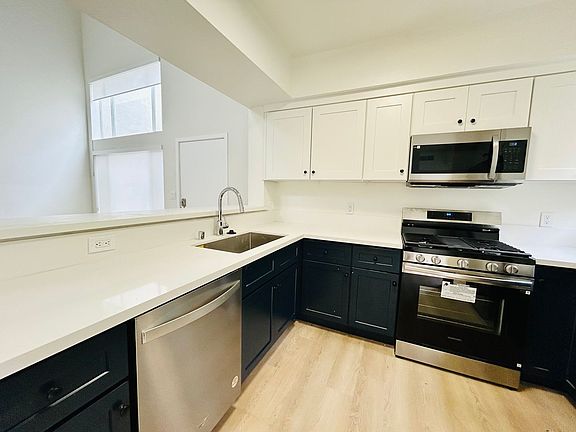 4th image of 3518 Dunn Dr APT 208