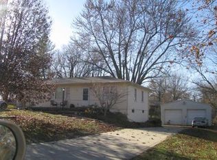 10606 N Main St, Kansas City, MO 64155