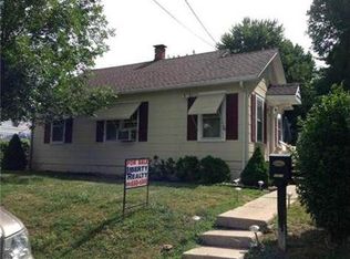 1311 S Pleasant St, Independence, MO 64055